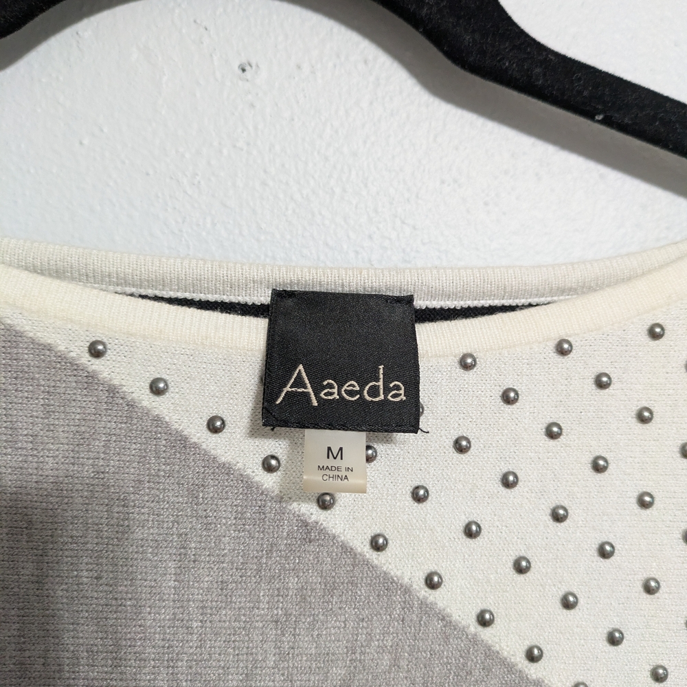 Stylish Women's Colorblock Top - Black, Gray, White - Picture 4 of 6